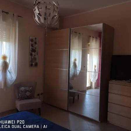 Casa Al Centro Di E A 2 Passi Dal Mare شقة ريبوسْتو